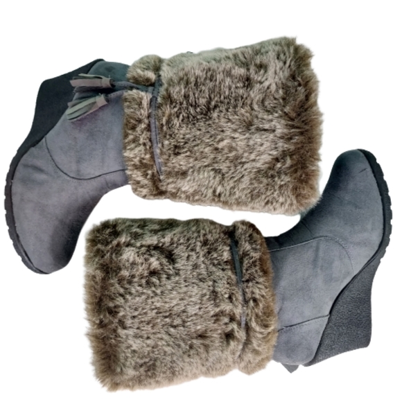 Faux fur suede Winter boots, women's size 8, grey - Picture 6 of 8